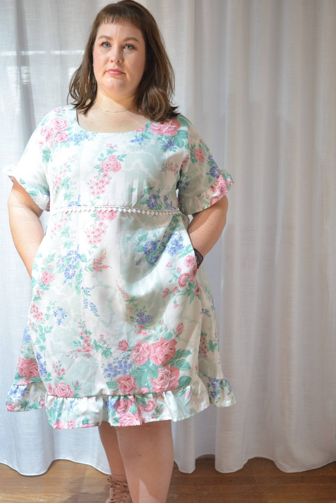 Ruffle Dress - Sweet Rose Garden Size 16