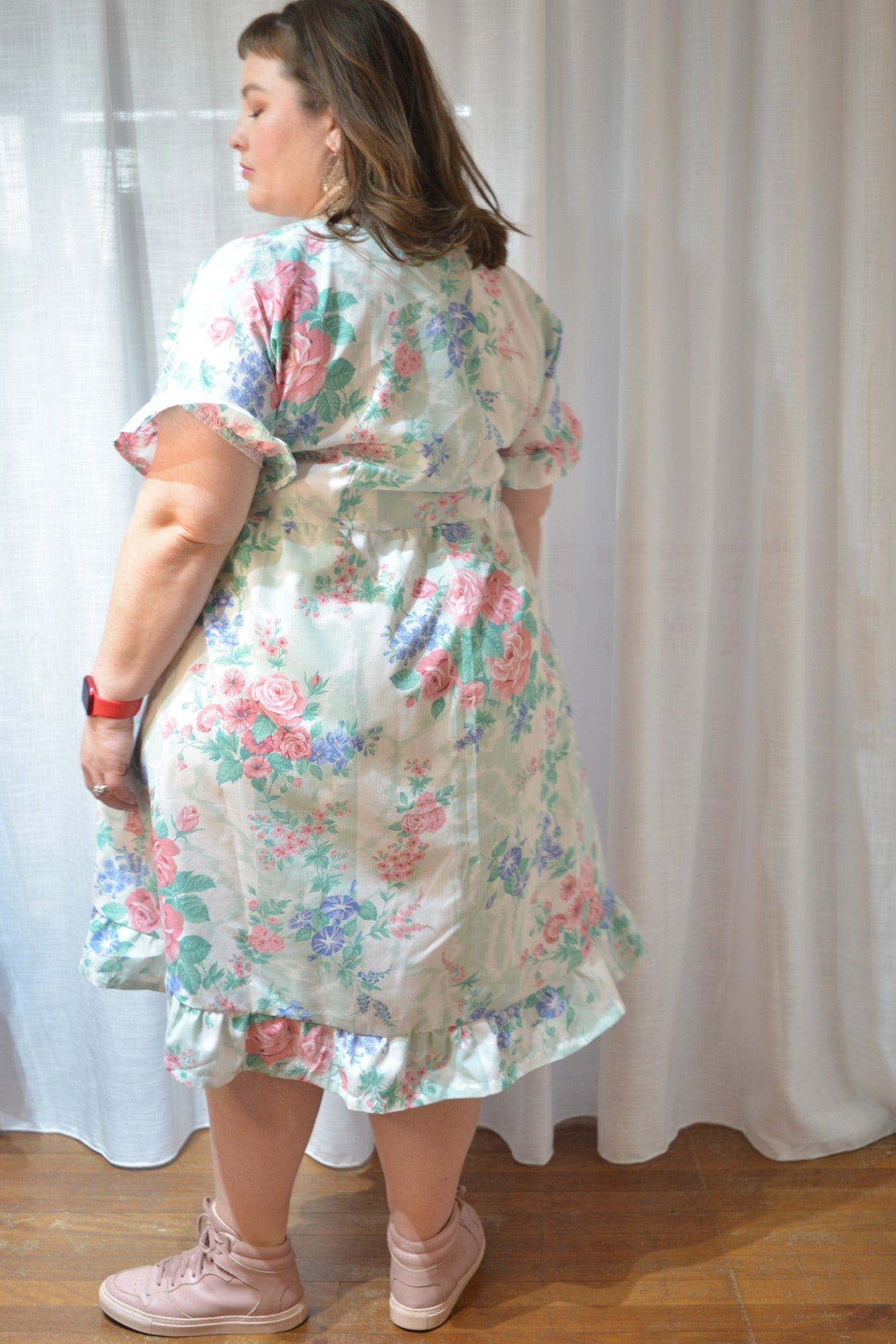 Ruffle Dress - Sweet Rose Garden Size 16