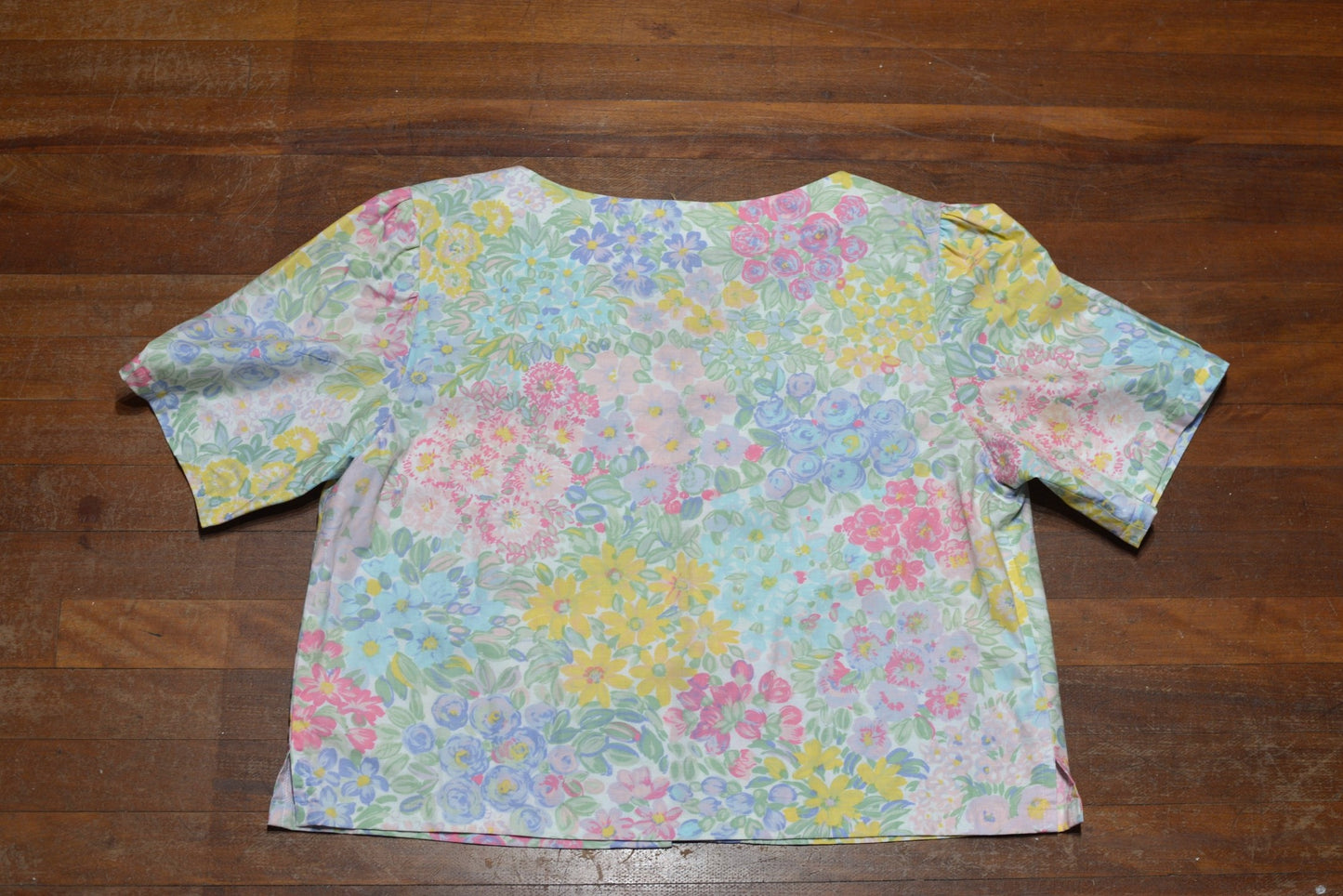 Tie Front Top - Matisse's Garden Size 20 (SECOND)