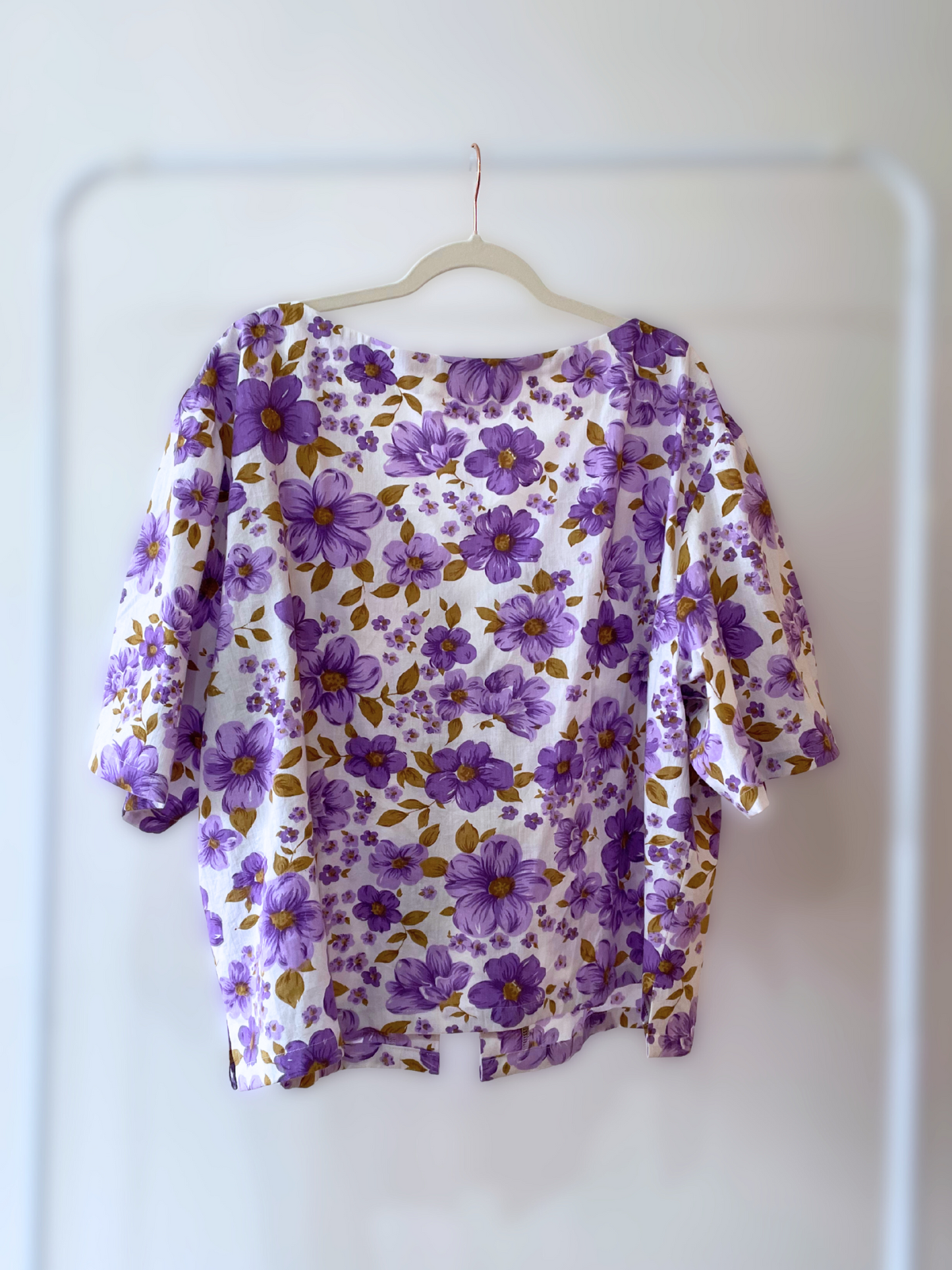 Tie Front Top - Size 28 - Purple Vintage Floral