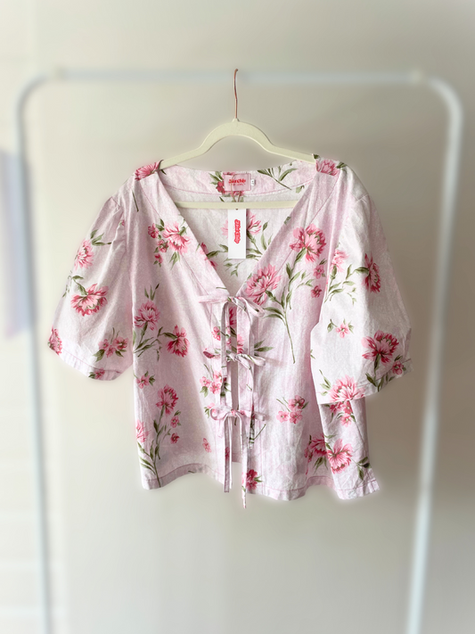 Tie Front Top - Size 24 - Pink Floral Lace (SECOND)