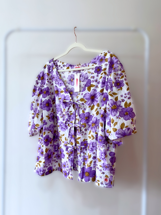 Tie Front Top - Size 28 - Purple Vintage Floral