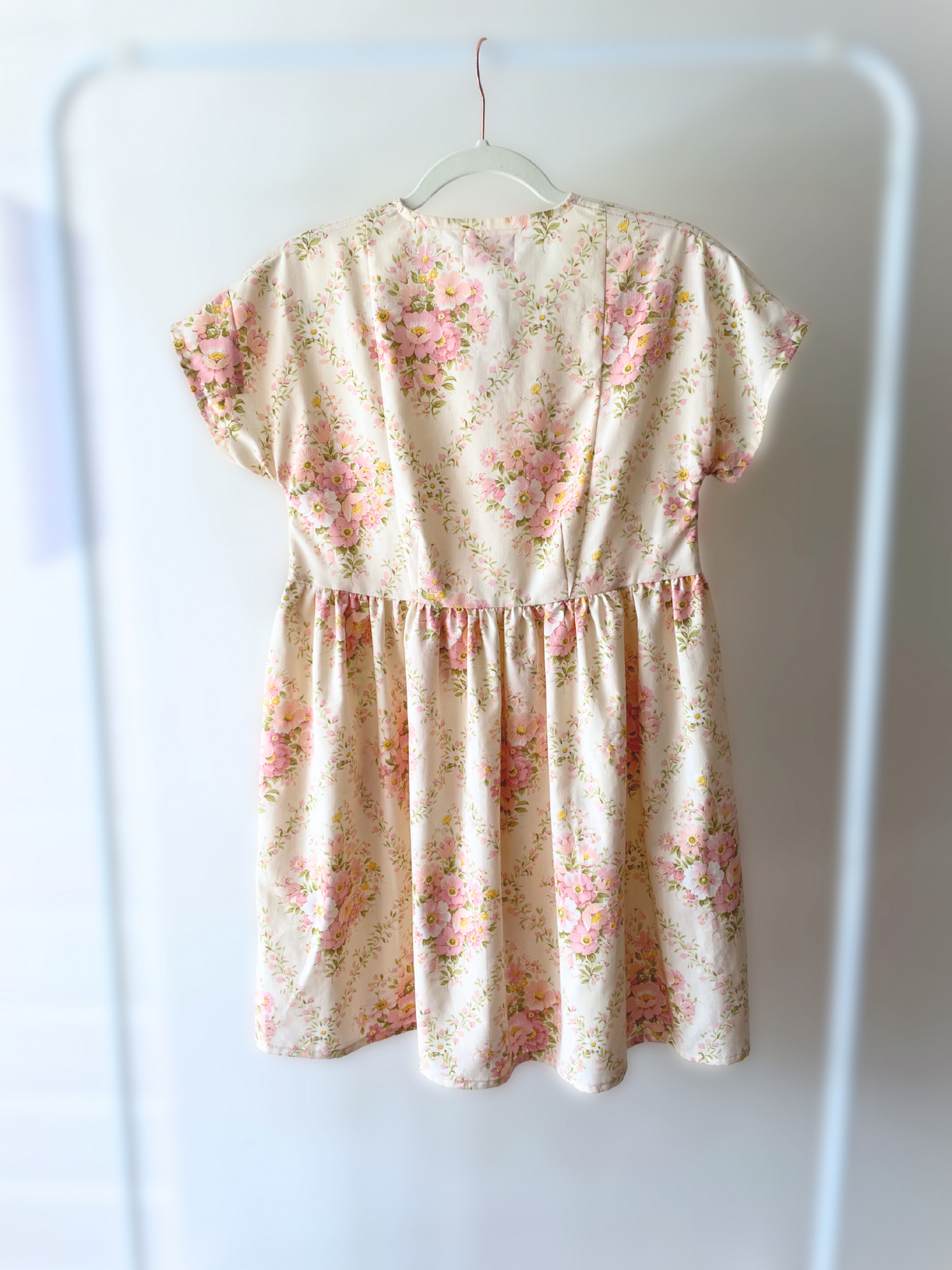Dolman Sundress - Size 6 - Subtle Regency Florals